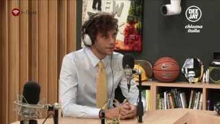 Mika a Radio Deejay quotSono dislessico e non riesco a leggere lorologioquot [upl. by Einnoj770]