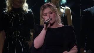 Kelly Clarkson amp Brynn Cartelli  Make It Rain Foy Vance Cover Live in Uncasville CT [upl. by Deibel621]