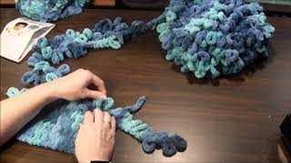 Loop Yarn  Attaching a New Skein or Changing Colors [upl. by Sherill]