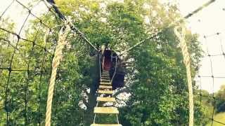 Cabane dans les arbres Îlot en Normandie [upl. by Etnohc235]