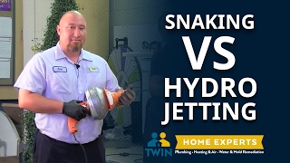 Snaking vs Hydrojetting [upl. by Kellyn]