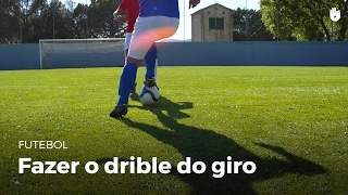 Fazer o drible do giro  Futebol [upl. by Flanagan]