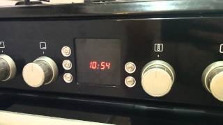 Setting the clock on a Bosch oven [upl. by Daas]