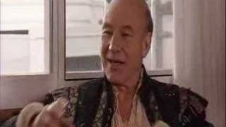 Patrick Stewart on Extras [upl. by Lipsey]