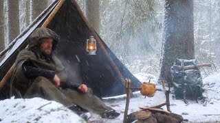 4 Days Winter Bushcraft in Snow High Winds and Rain  Canvas Poncho Shelter  Vintage Wild Camping [upl. by Yzzo]