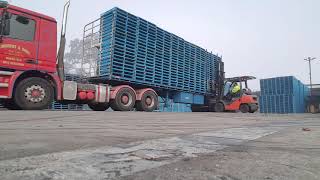 Forklift work Loading transporting pallets [upl. by Sellihca]