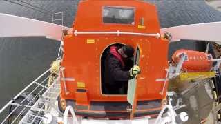 Freefall Lifeboat launch  NSCC Nautical Institute 2014 [upl. by Galer]