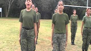 Entrenamiento militar a mujeres [upl. by Auhsaj]