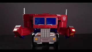 TRANSFORMERS AutoConverting Optimus Prime Built by Robosen [upl. by Idyak]